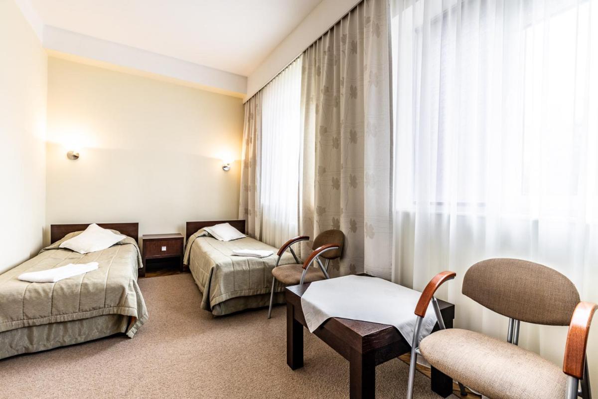 Zajazd Michalowo Hotel Екстериор снимка